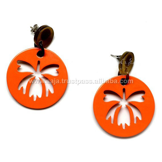 Buffalo horn earing SHE255.jpg
