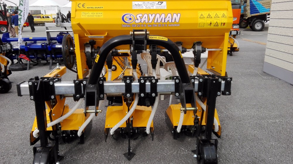 3 rowed inter row rotary cultivator for sunflower, corn, maize